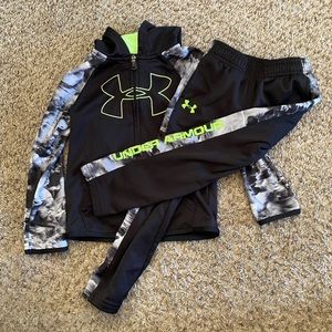 Under Armour 5t Zip Up & Pant Set